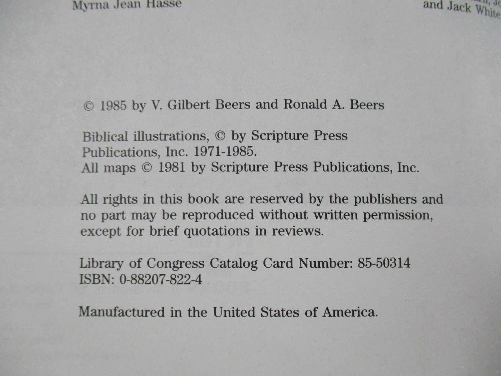 The Victor Family Story Bible – V Gilbert Beers & Ronald A Beers 1985 Illustrate