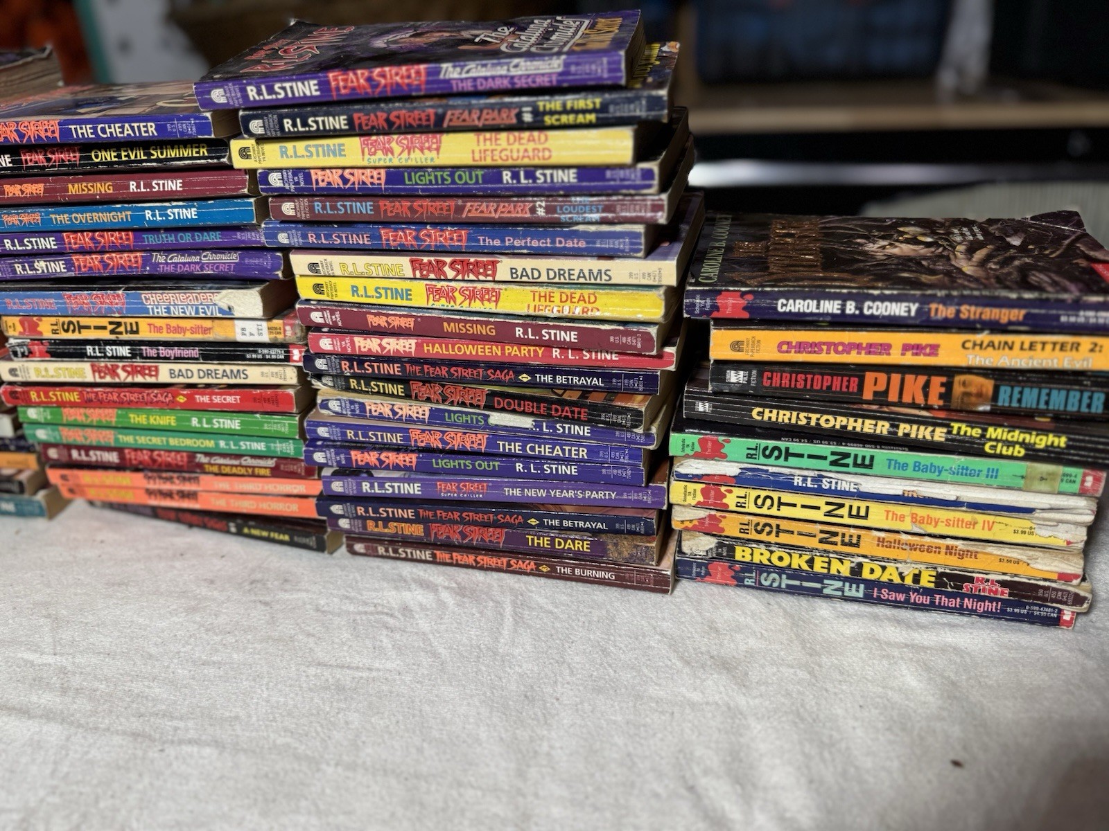 🔥 HUGE Lot 66 Books R.L. Stine Fear StreetHorror Teen Super Chiller! Pike Etc