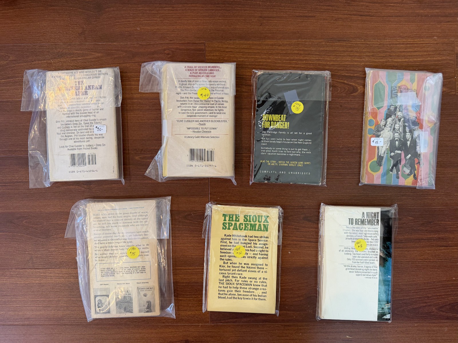 Vintage Novels Lot Of 7 Paperback Books 1940s – early 1980s