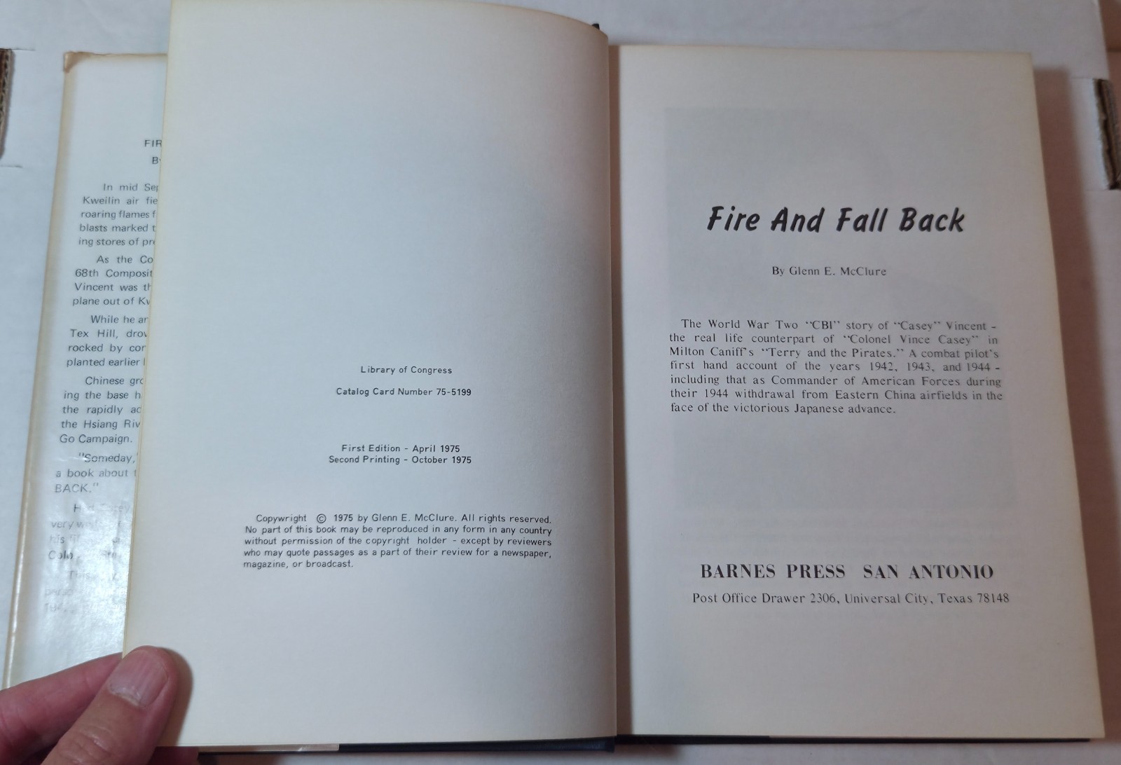 1975 „Fire and Fall Back“ Casey Vincent WWII in China Burma India book
