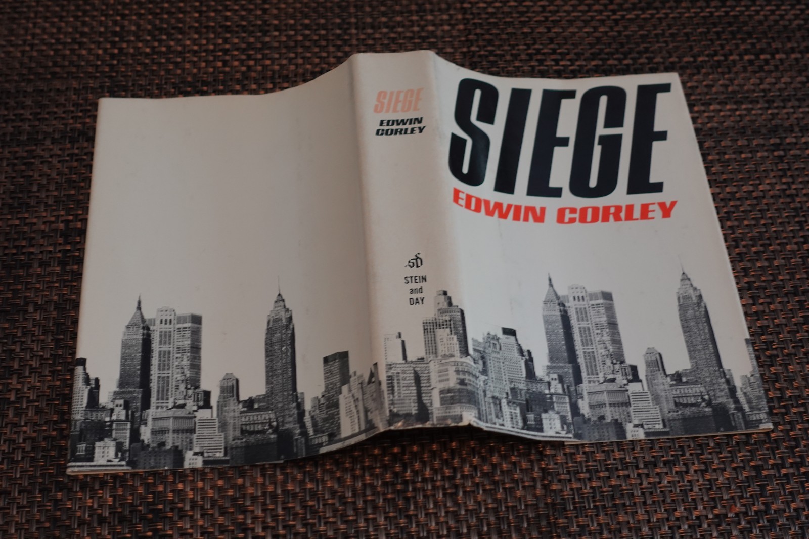 Siege by Edwin Corley (1969 Hardcover Book) 2nd Printing VG/EX CONDITION