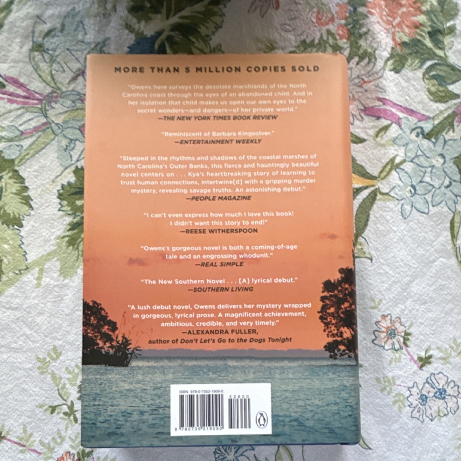 Delia Owens Where the Crawdads Sing Hardcover Fiction Putnam 2018