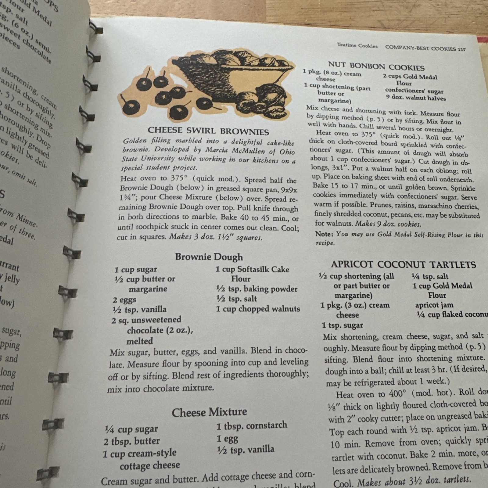 Vtg BETTY CROCKER’S COOKY BOOK~1971~11th Printing~156 PAGES~SPIRAL Excellent Co