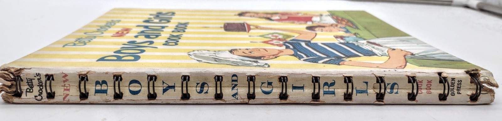 Betty Crocker’s New Boys and Girls Cook Book 1965 1st Edition 1st Printing