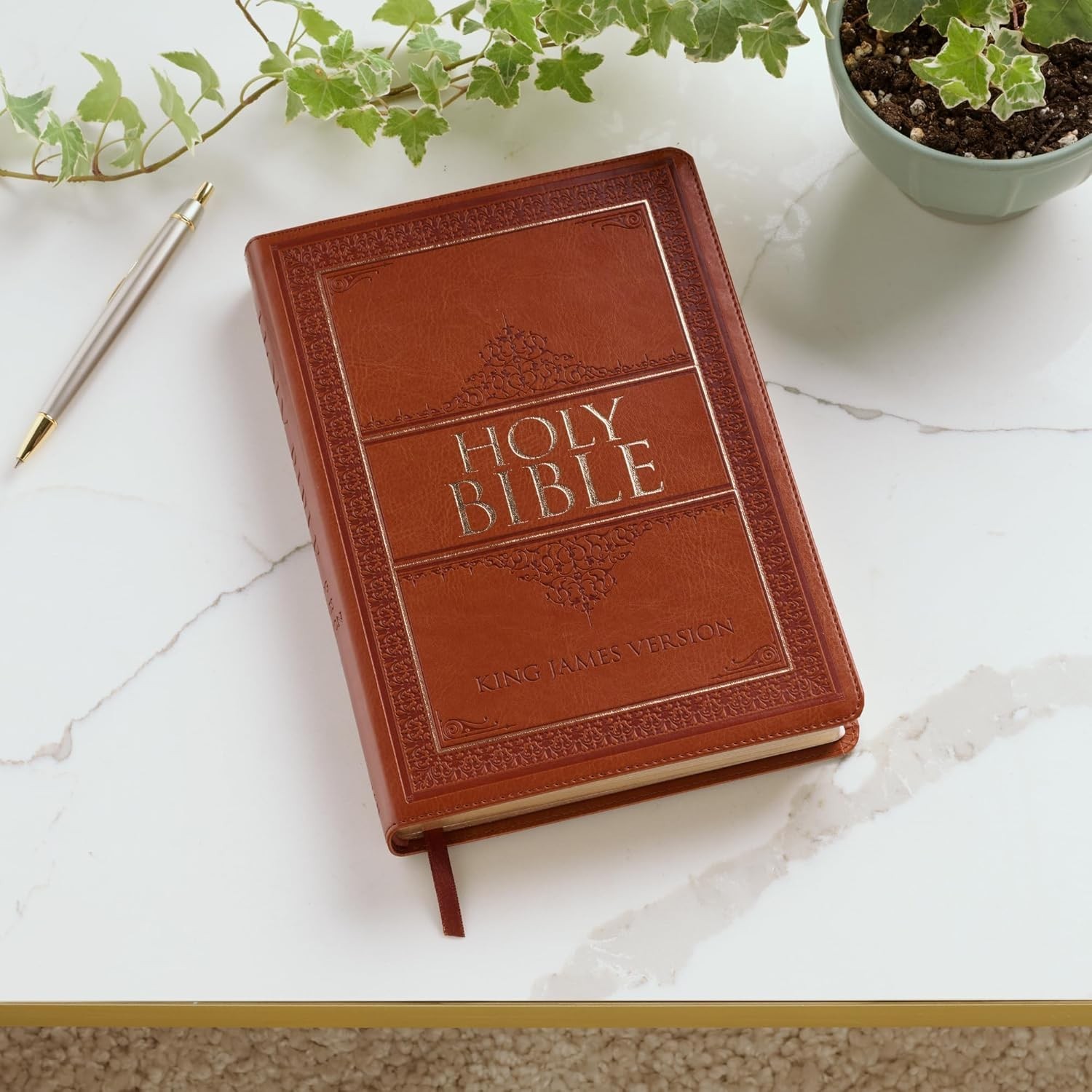 The Holy Bible King James Version LARGE PRINT Thumb Indexed Edition / TAN Faux L
