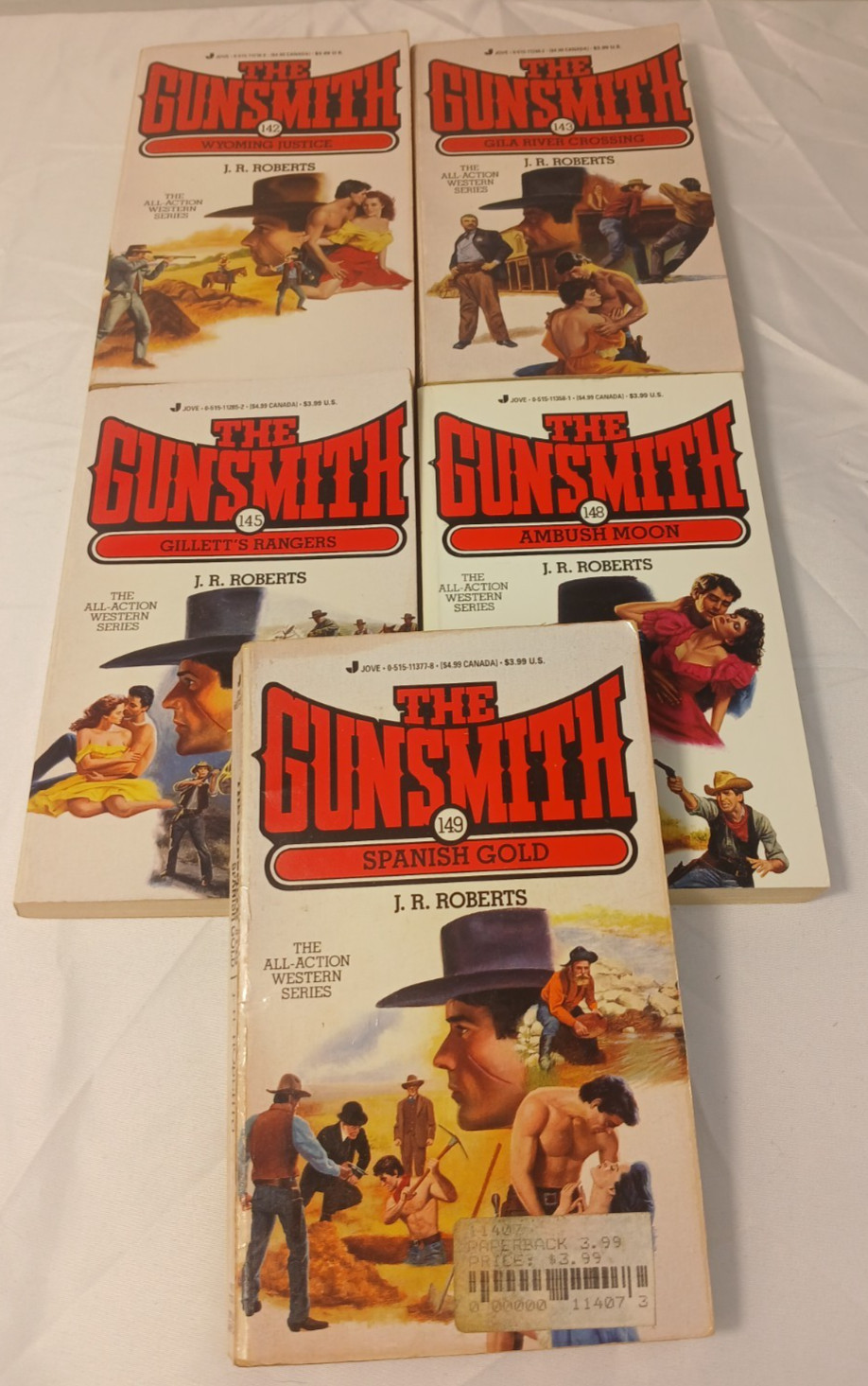 Lot of 13 The Gunsmith – J. R. Roberts – Books 131-134, 136, 138,0140-143, +3