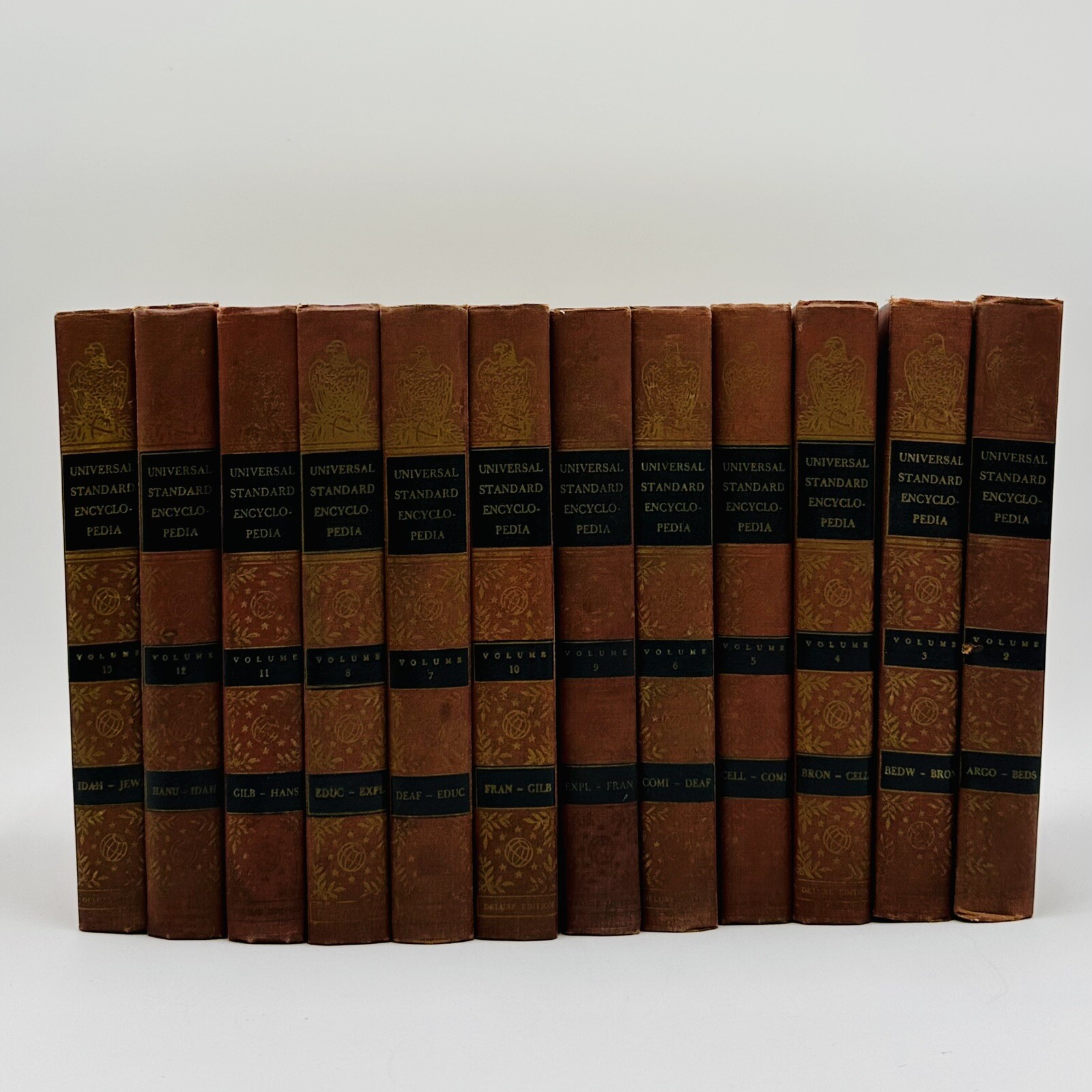 Universal Standard Encyclopedia Complete Set Volumes 2-25 (FC79-4-R)