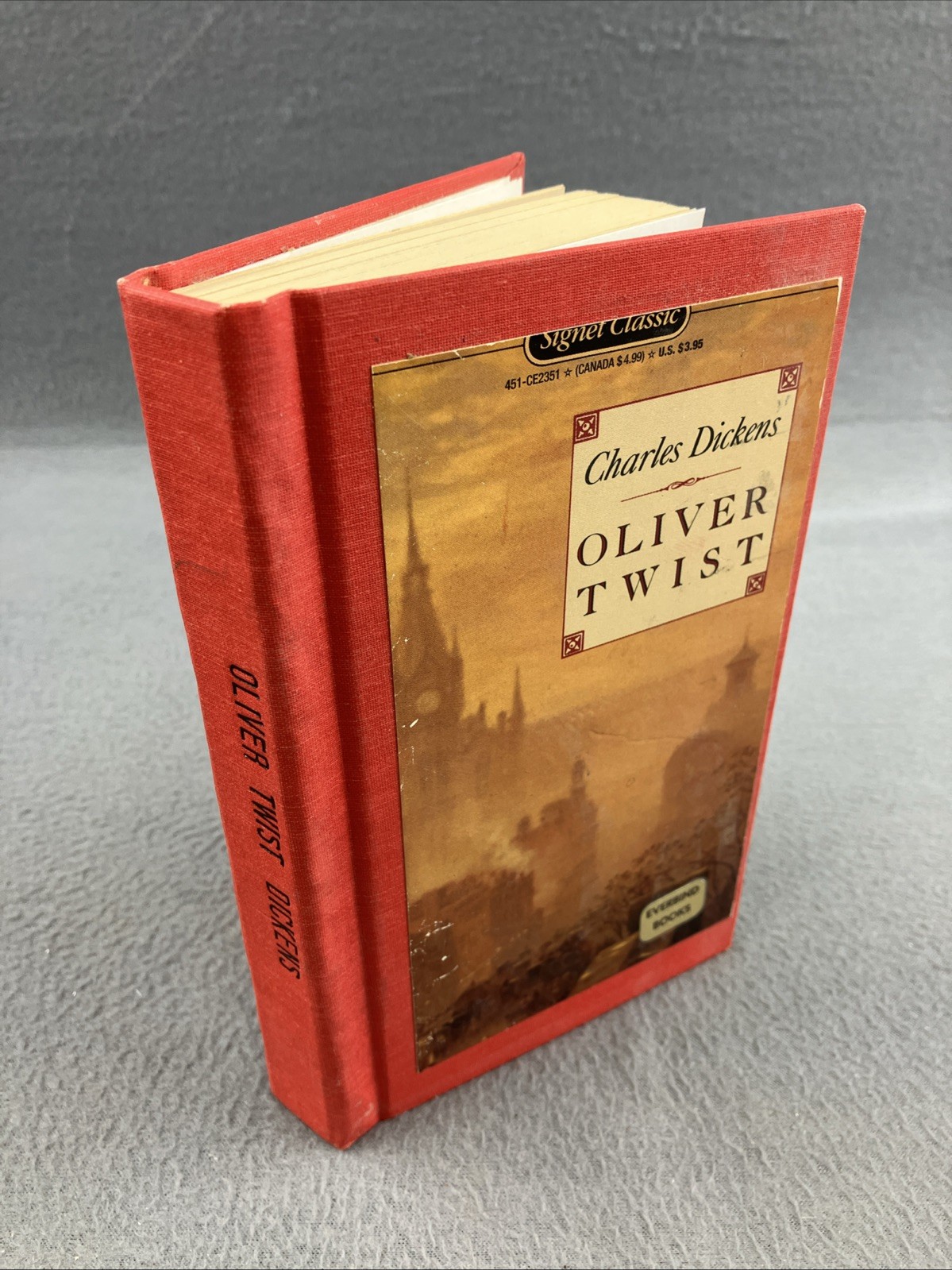 Oliver Twist (Signet Classics) – Hardcover Classical Education