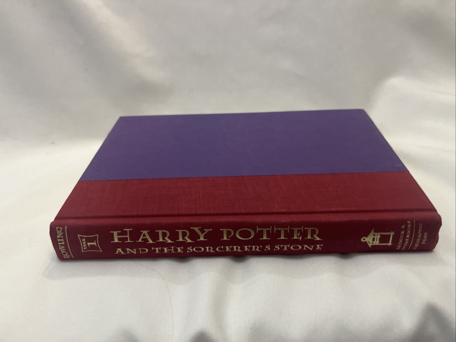 HARRY POTTER and the SORCERER’s STONE, J.K. Rowling 1st American Edition 1998