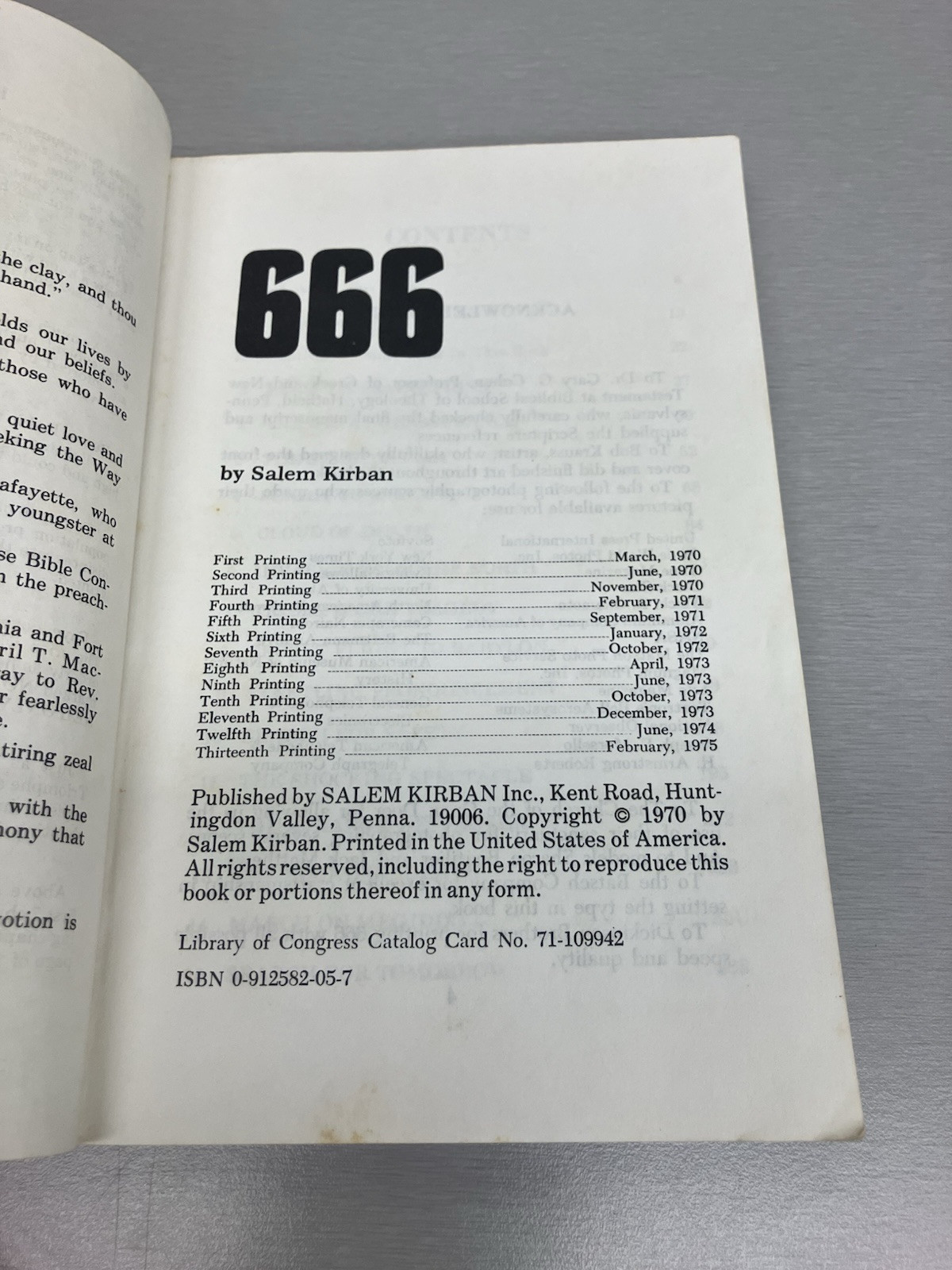 I Predict Salem Kirban (7th Print 1975) + 666 (13th Print 1975) – Good – PB