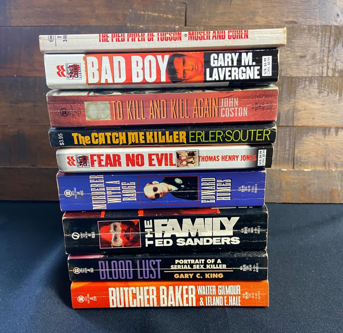 True Crime Lot of 9 Paperback Books Murder Homicide Detective Mystery Family