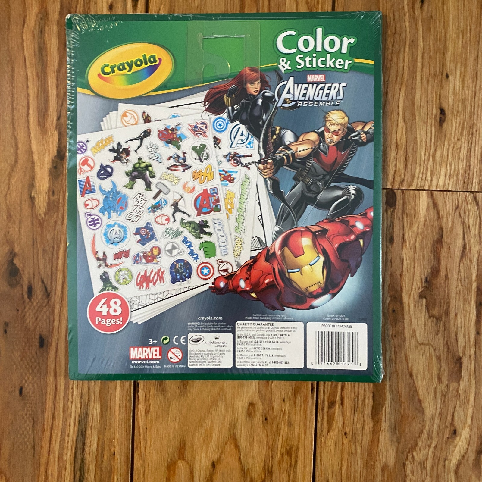 Crayola Marvel Avengers Initiative 2014 48 Pages NEW Hallmark Color & Sticker