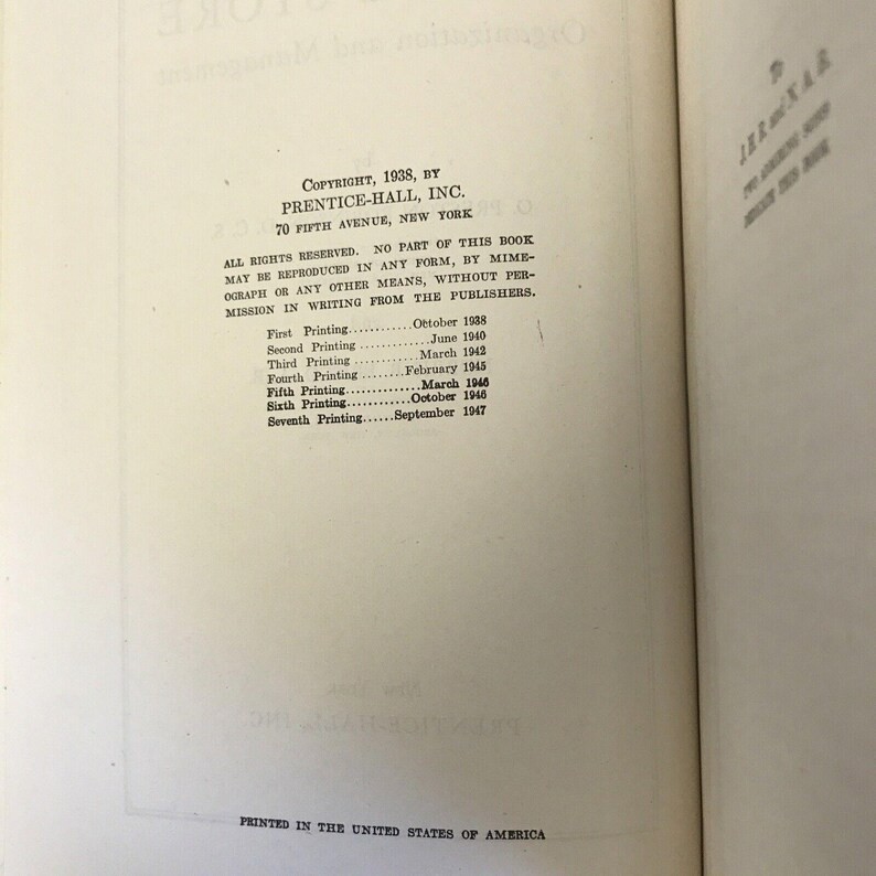 Retail Store Organization And Management Robinson And Brisco Prentice Hall 1938
