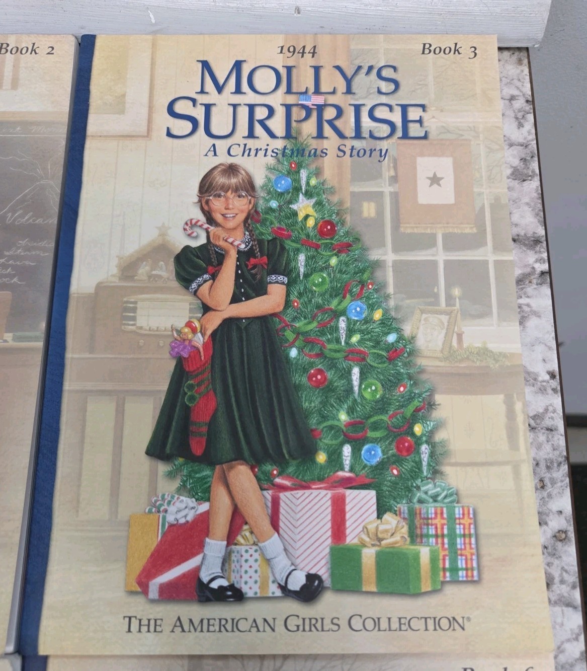Molly 1944 – American Girl Collection Box Set Books 1- 6 *READ Description*