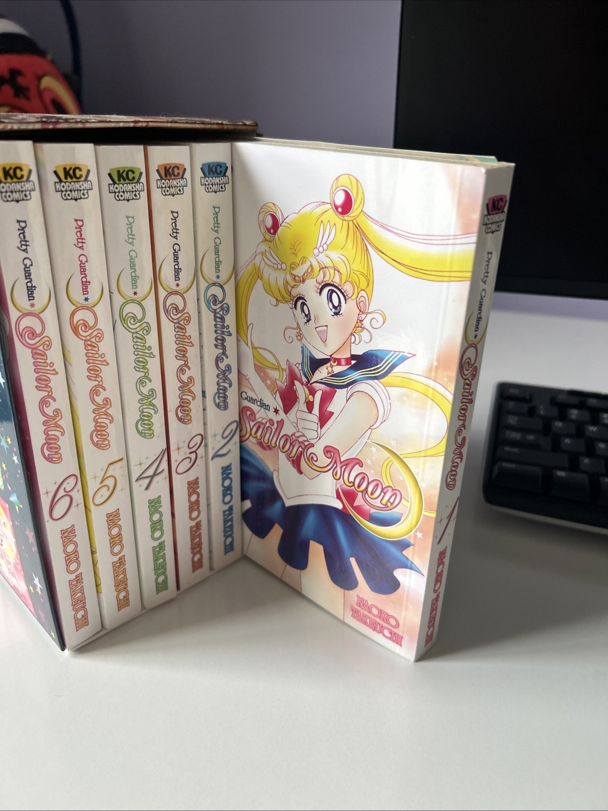 Sailor Moon Manga Collection 1 Volumes 1-6 With Case English Kodansha Comics