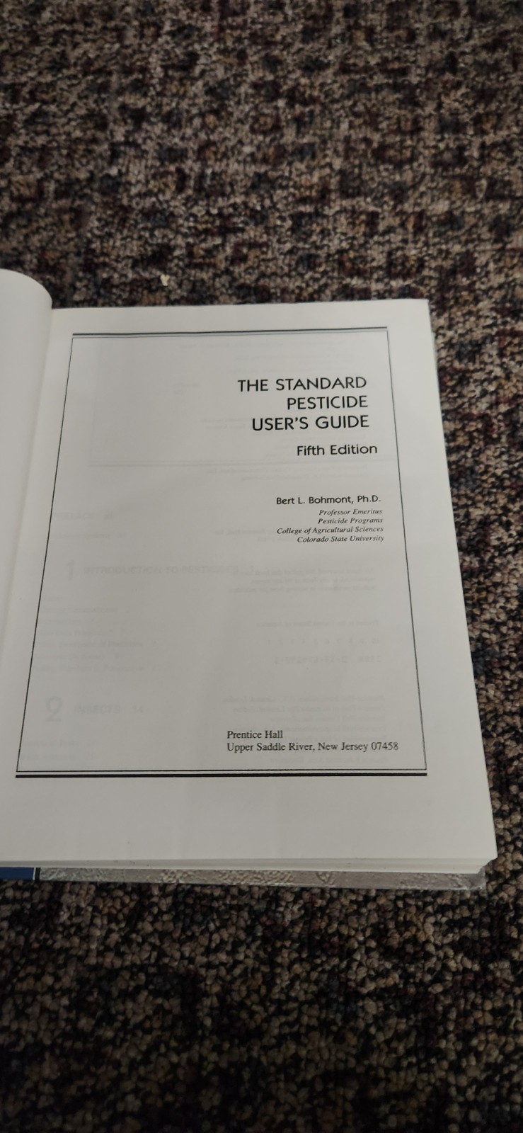 Standard Pesticide User’s Guide by Bert L. Bohmont (1999, Hardcover)