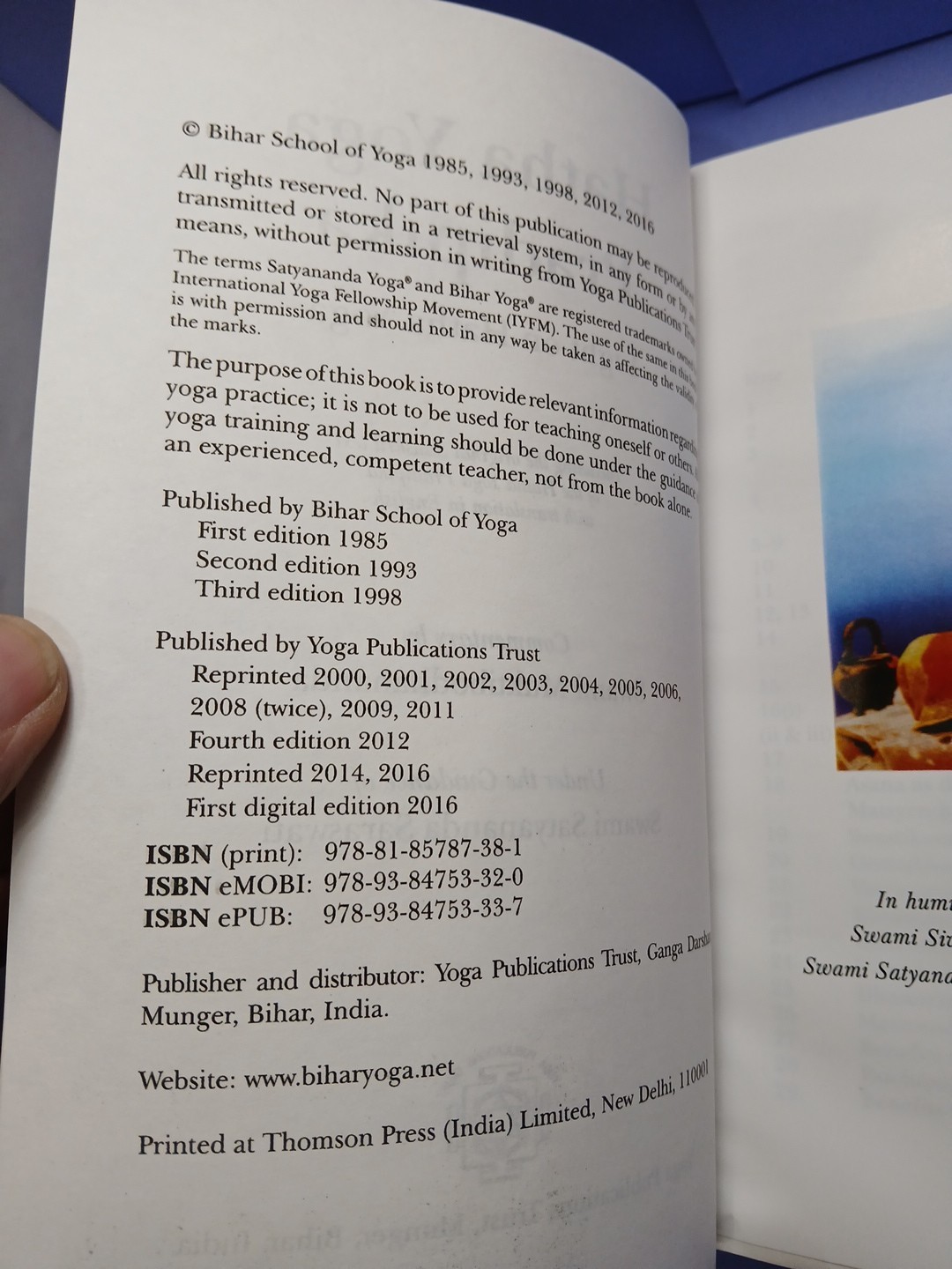 HATHA YOGA PRADIPIKA – Paperback, by Swami Muktibodhananda Exercise Health