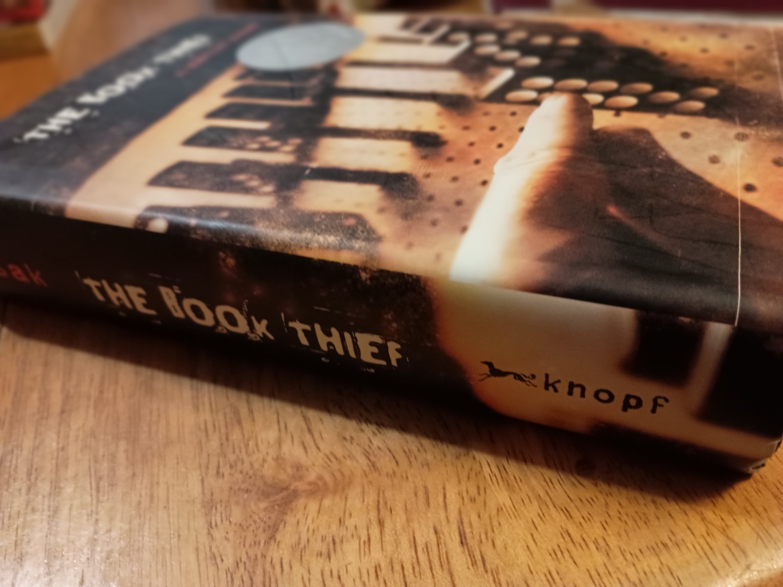 Book Thief by Markus Zusak (2006, Hardcover)