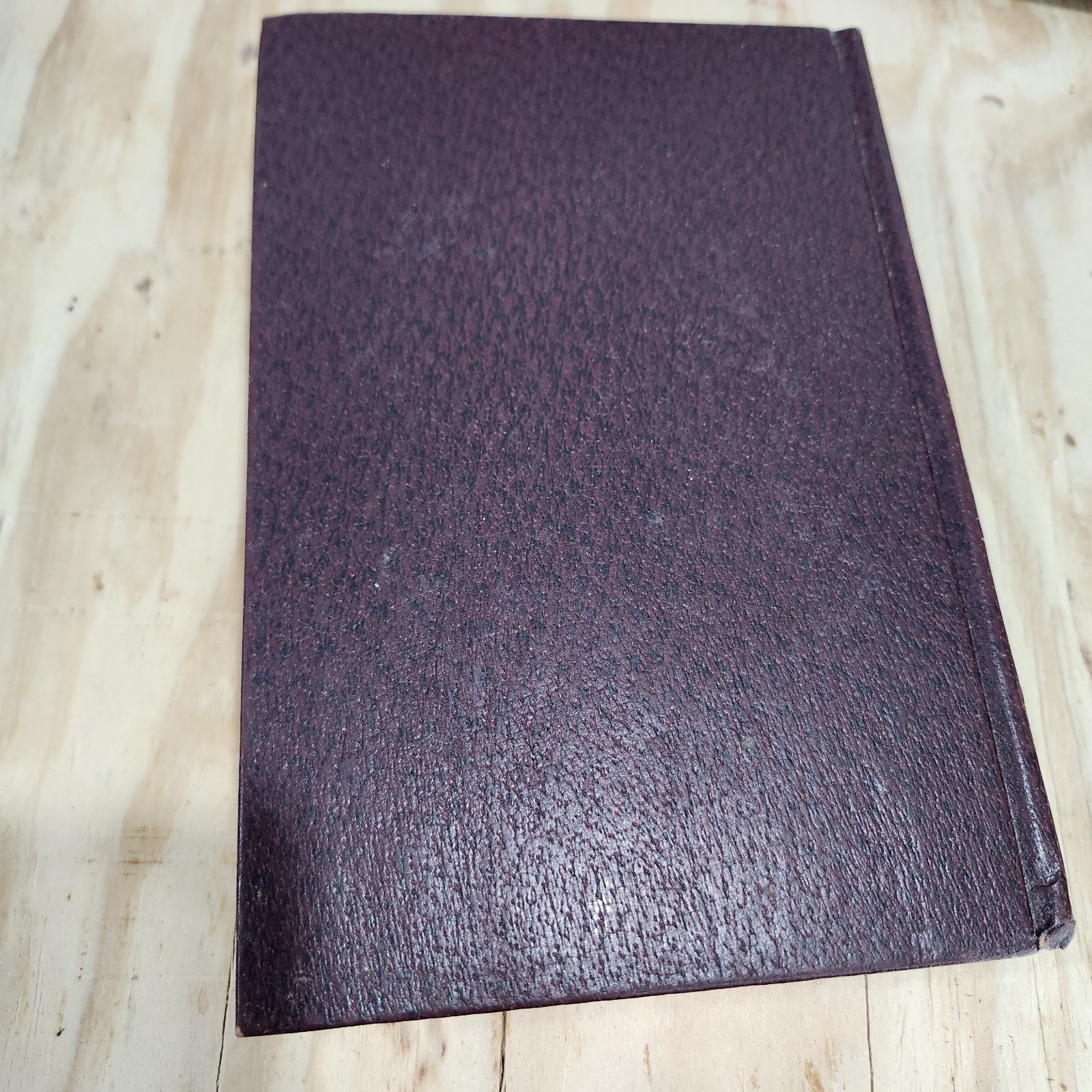 The Holy Bible The New King James Version Thomas Nelson Publishers 1982