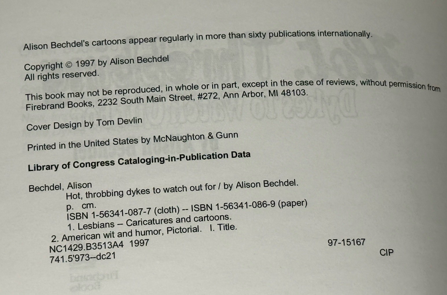 Hot, Throbbing Dykes To Watch Out For (1997) – Alison Bechdel • Paperback