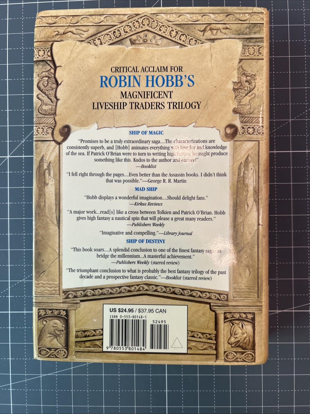 Fool’s Errand – Robin Hobb 1st Edition 1st Print – VG
