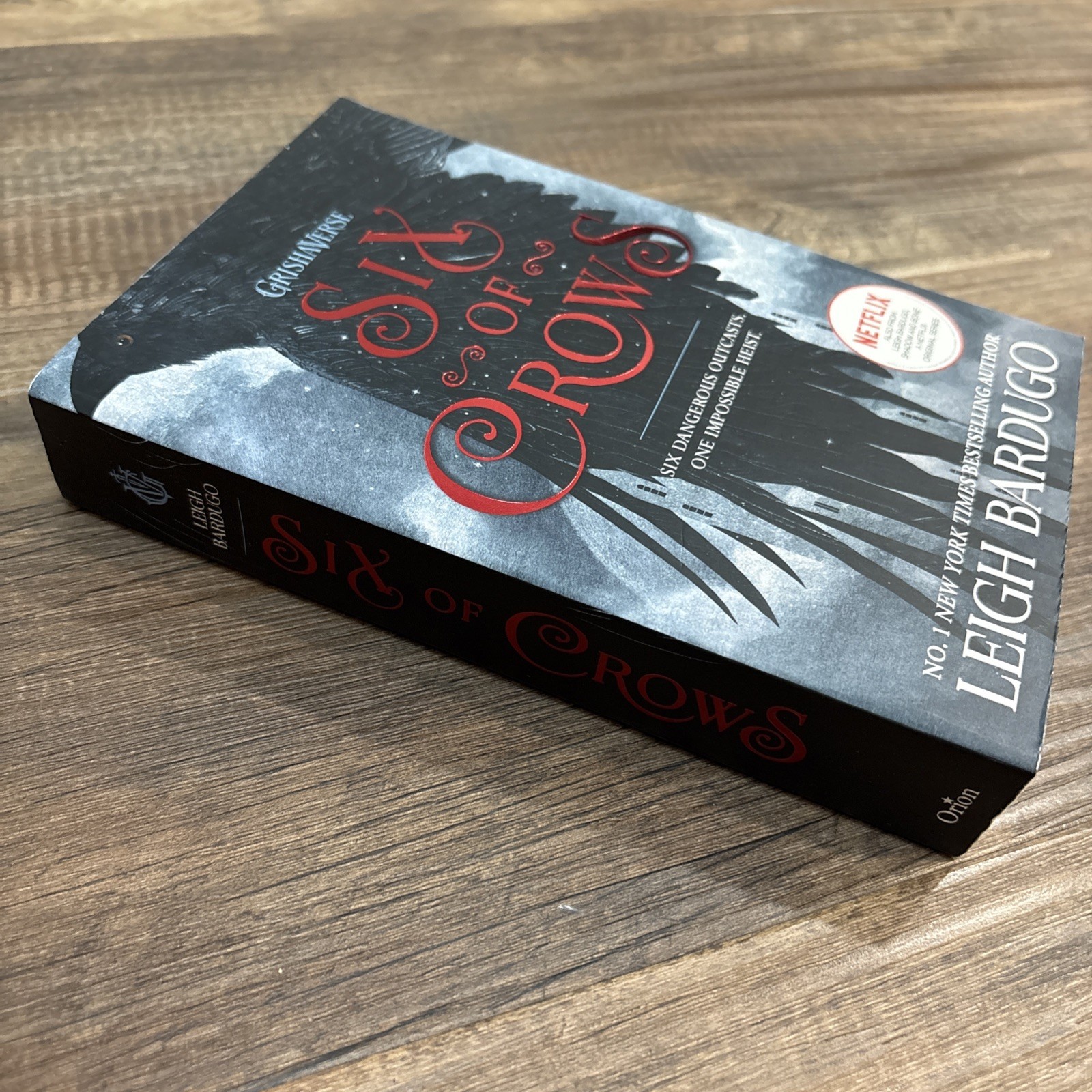 Six of Crows – Paperback By Bardugo, Leigh – VERY GOOD