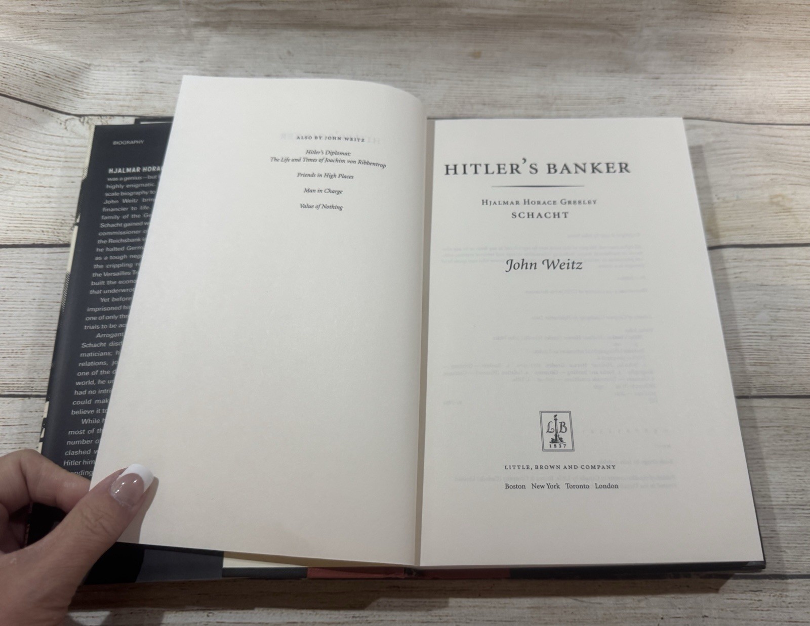 Hitler’s Banker John Weitz Hjalmar Horace Greeley Schacht Hardcover EXCELLENT