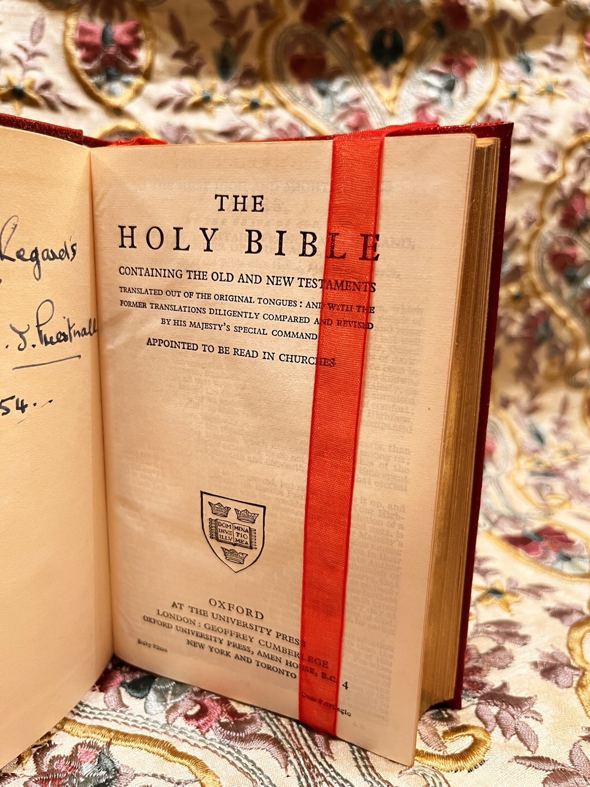 Oxford Miniature Coronation Bible The Holy Bible 1953 Leather Bound HC Inscribed