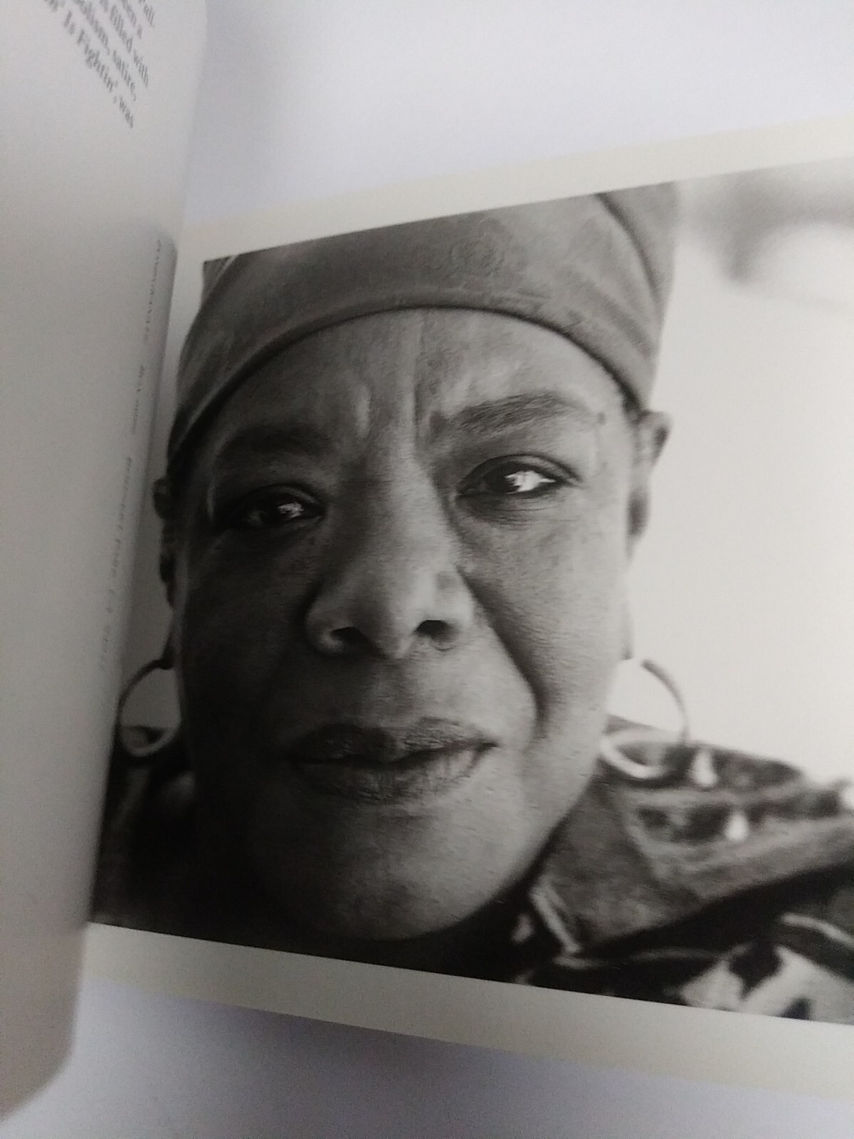 Black Writers: Book of (30 detachable) Postcards; Photographs-Jill Krementz. NEW