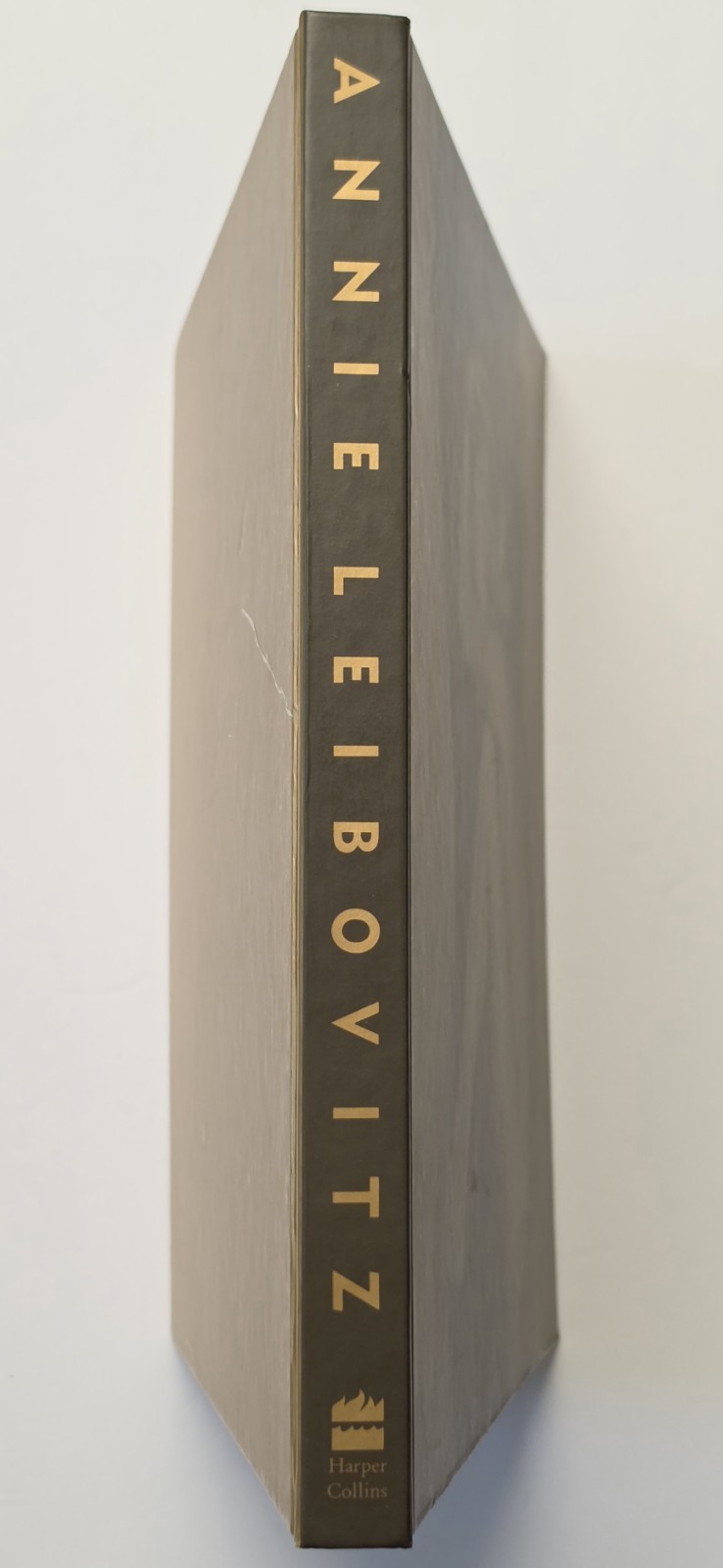 Annie Leibovitz: Photographs 1970-1990 First Editon Harcover Book Dust Cover
