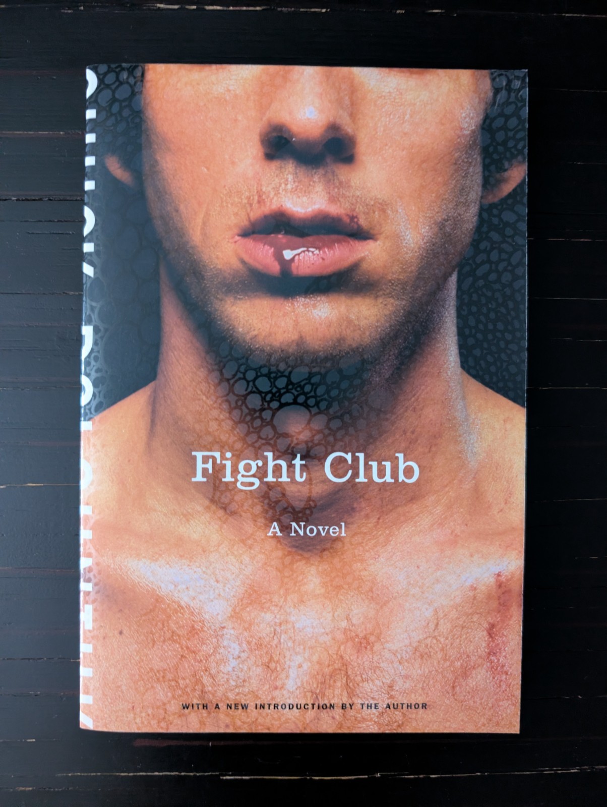 FIGHT CLUB by Chuck Palahniuk 1st Edition 1st Printing PB 1997 Movie Tie-in