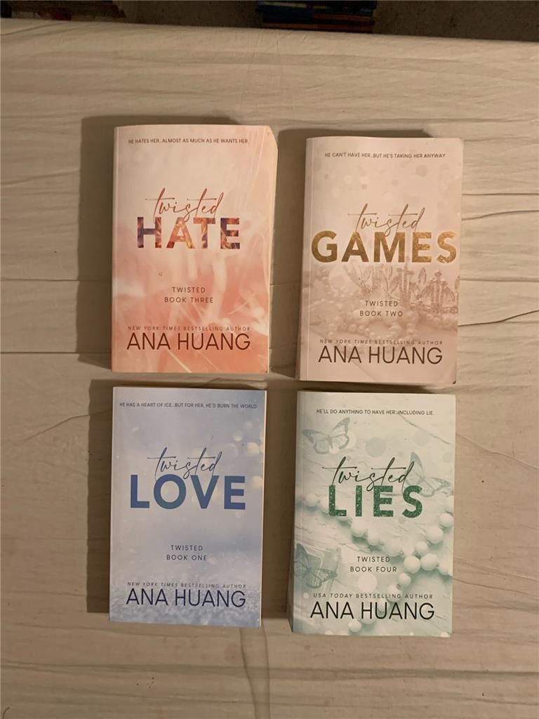 Lot of 4 Twisted Series 1-4 Ana Huang Twisted Love