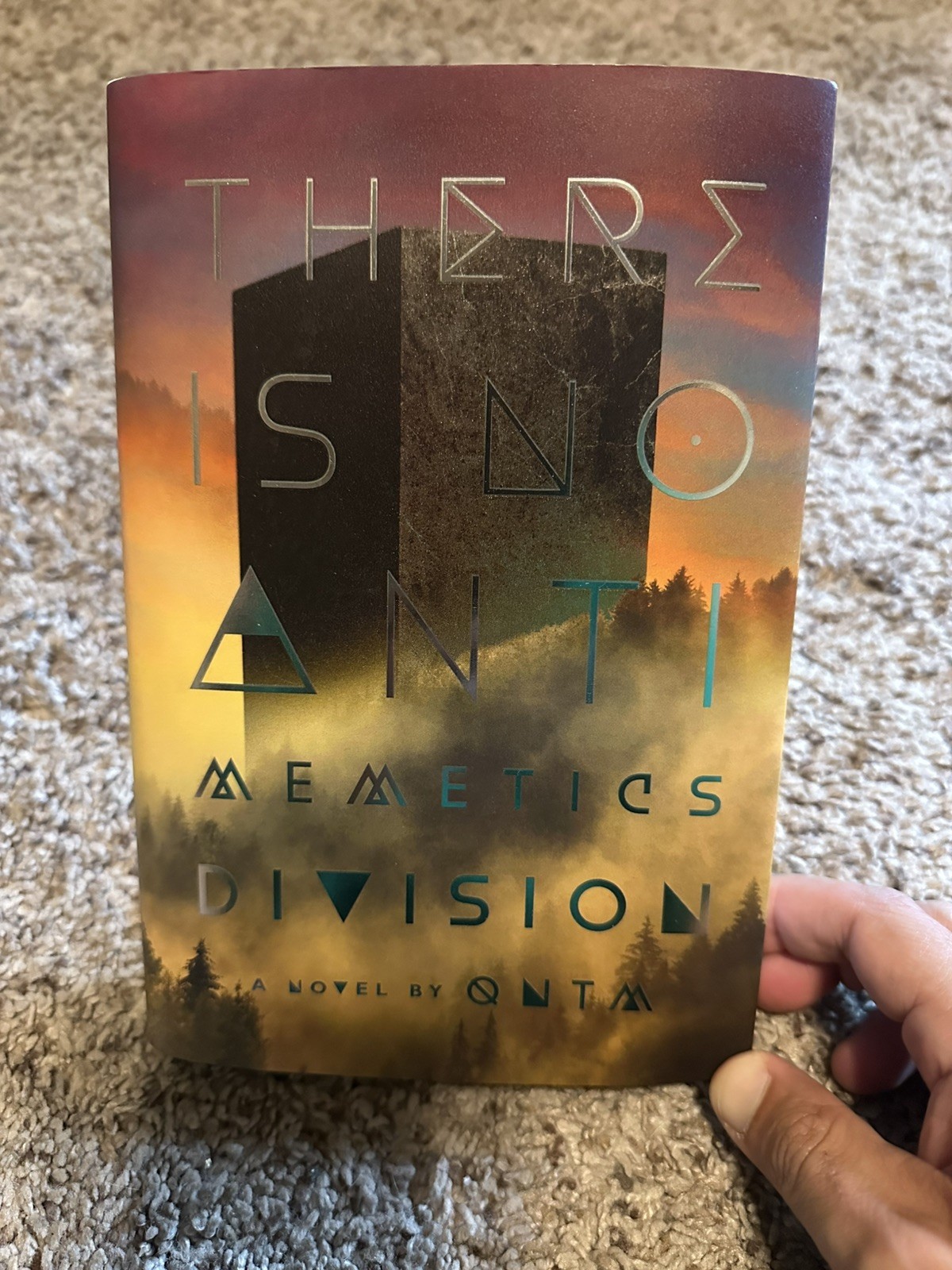 There Is No Antimemetics Division by QNTM (Hardcover) First Edition/1st Print VG