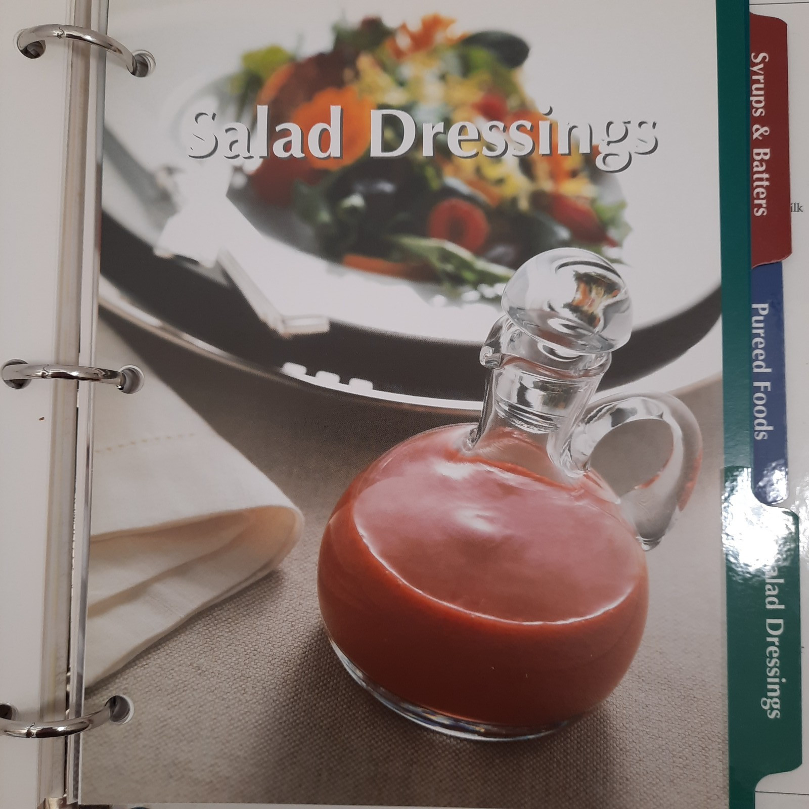 Vita Mix Whole Food Recipes For Better Living Binder Cookbook 260 page Very Good