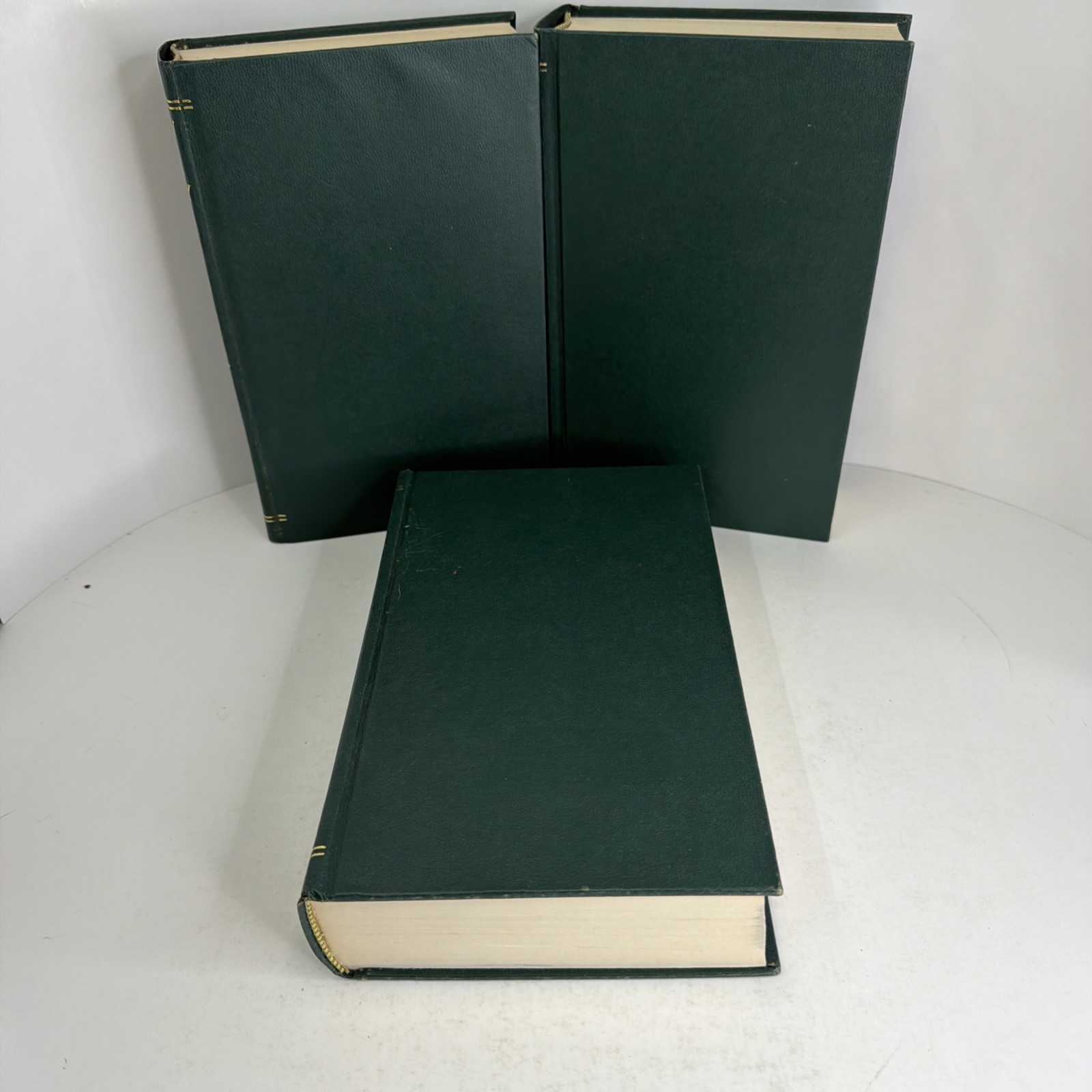 Matthew Henry’s Commentary on the Whole Bible Complete 6 Volume Set Revell HC