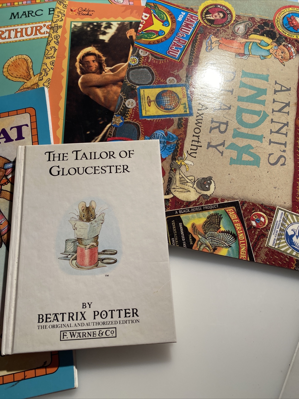 Miscellaneous Children’s Book Lot h29 L