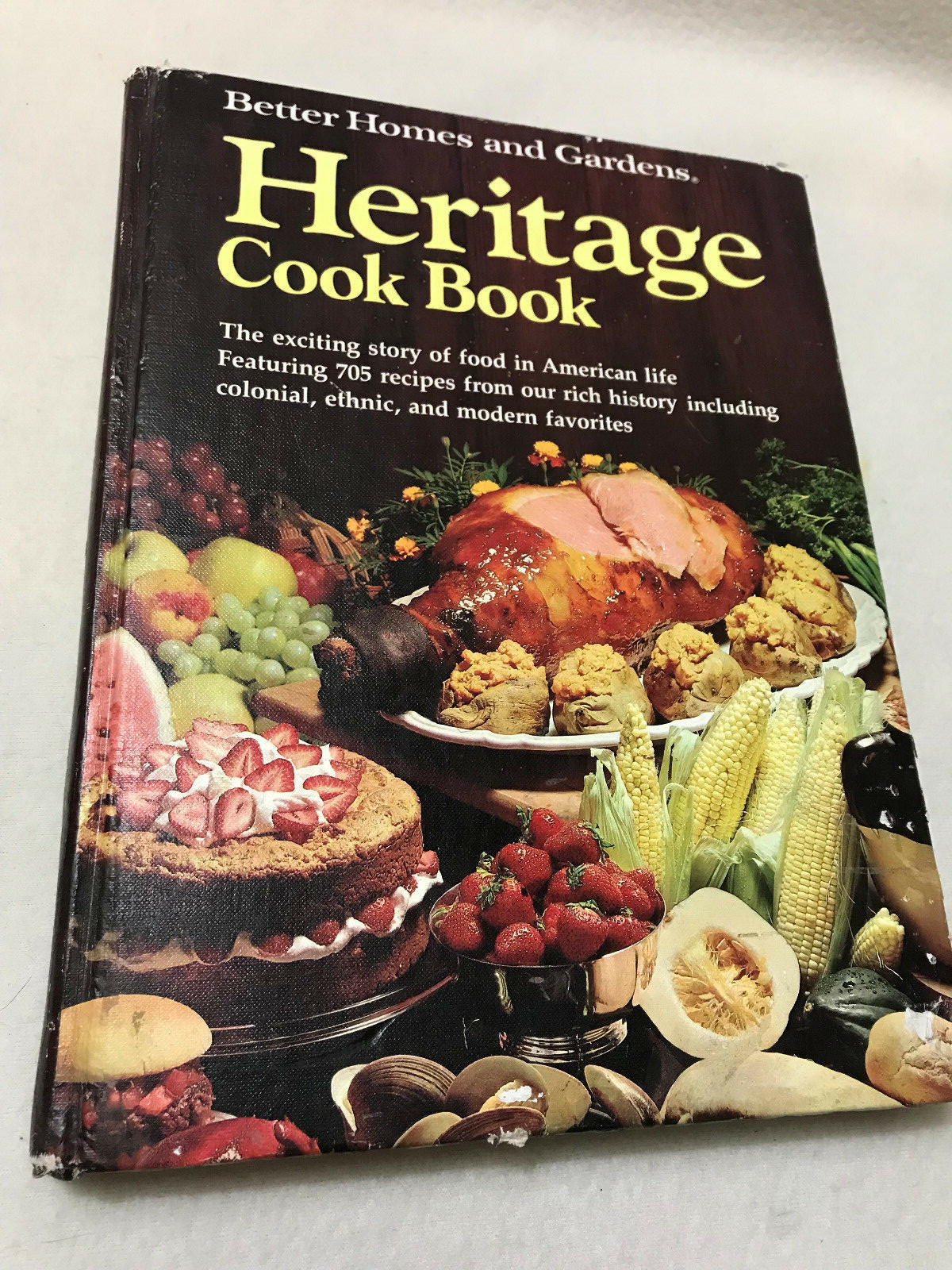 BETTER HOMES AND GARDENS 1975 COOK BOOK RECIPES HARD COVER 399 PAGES