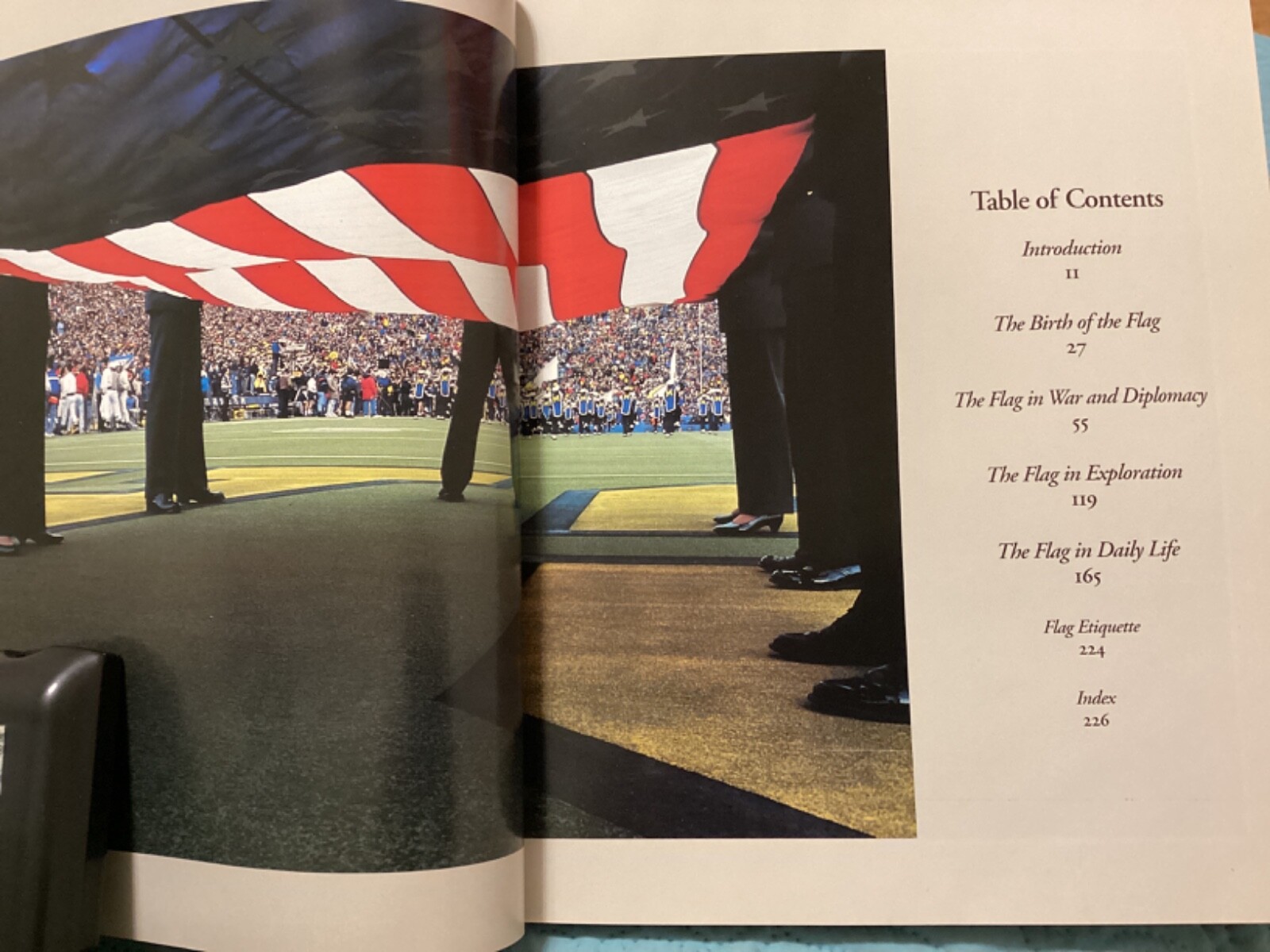 STAR-SPANGLED BANNER SOFTCOVER BOOK/ NATIONAL GEOGRAPHIC,232 PAGES/FREE POSTAGE!