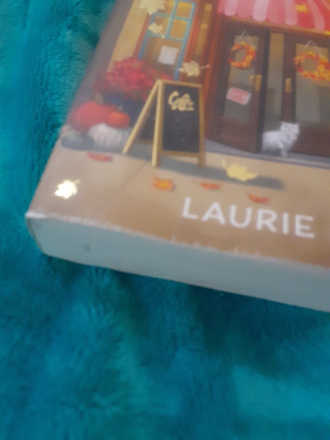 The Pumpkin Spice Cafe by Laurie Gilmore. trade paperback