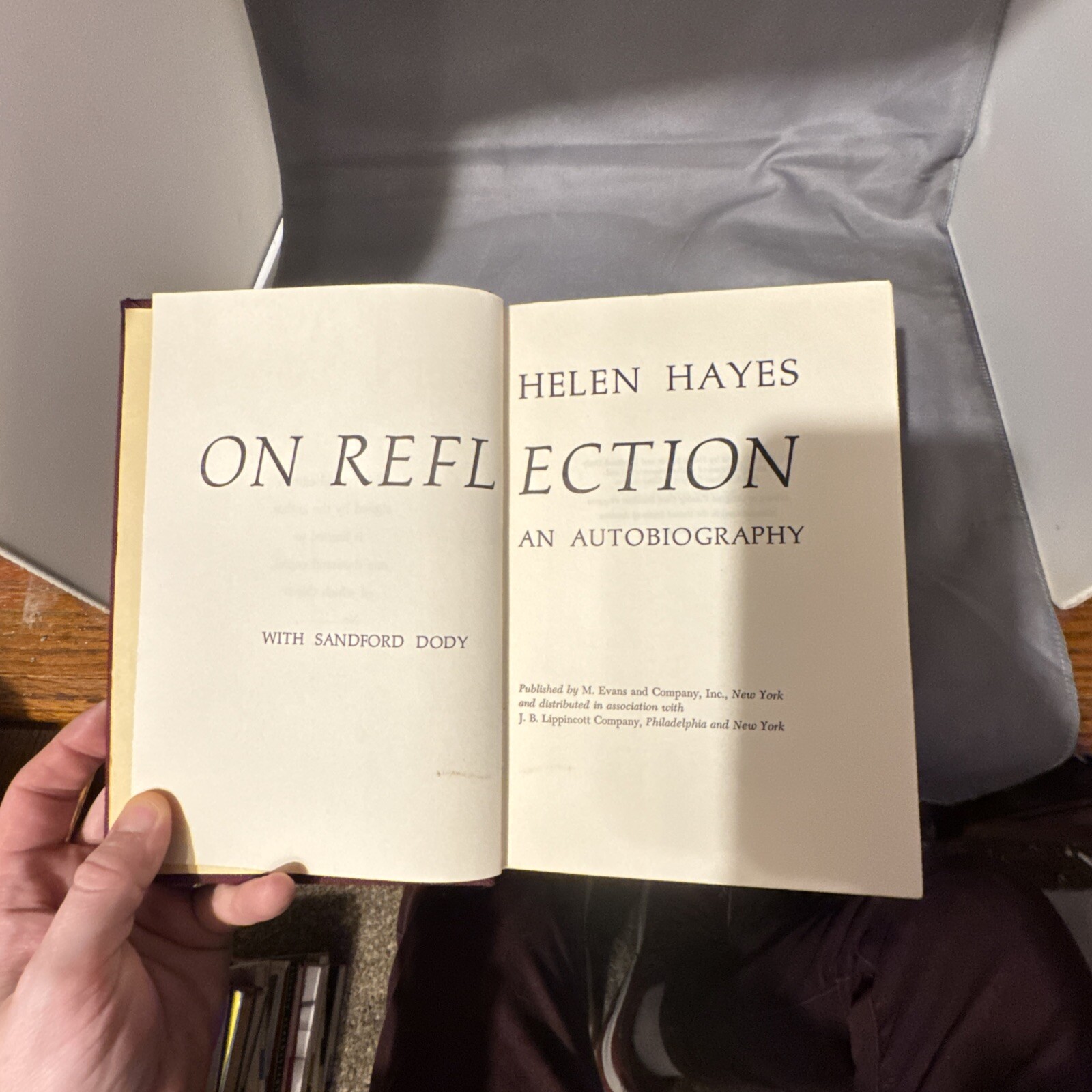 [SIGNED w/ COA] On Reflection | Helen Hayes (1968) Slipcase *NM- – 9.2*