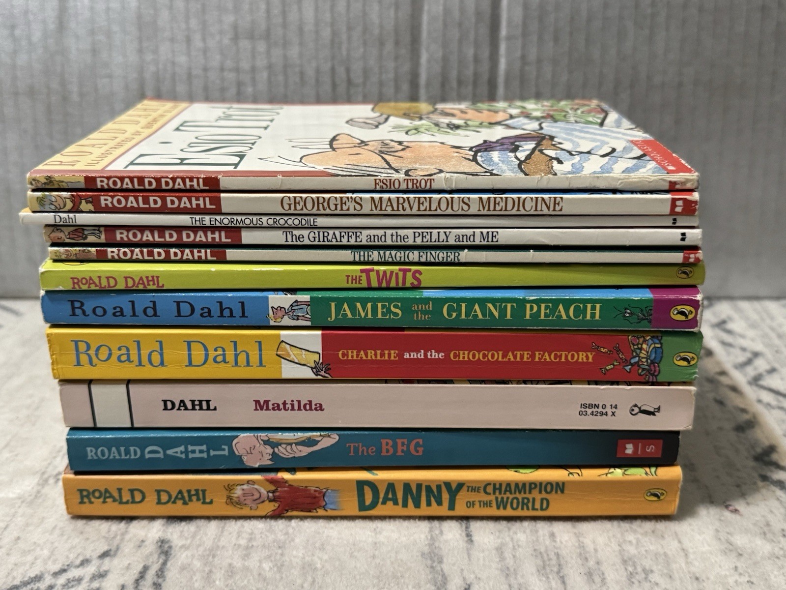 Roald Dahl, Lot of 11 Paperback Children Books, BFG, Charlie Chocolate Factory