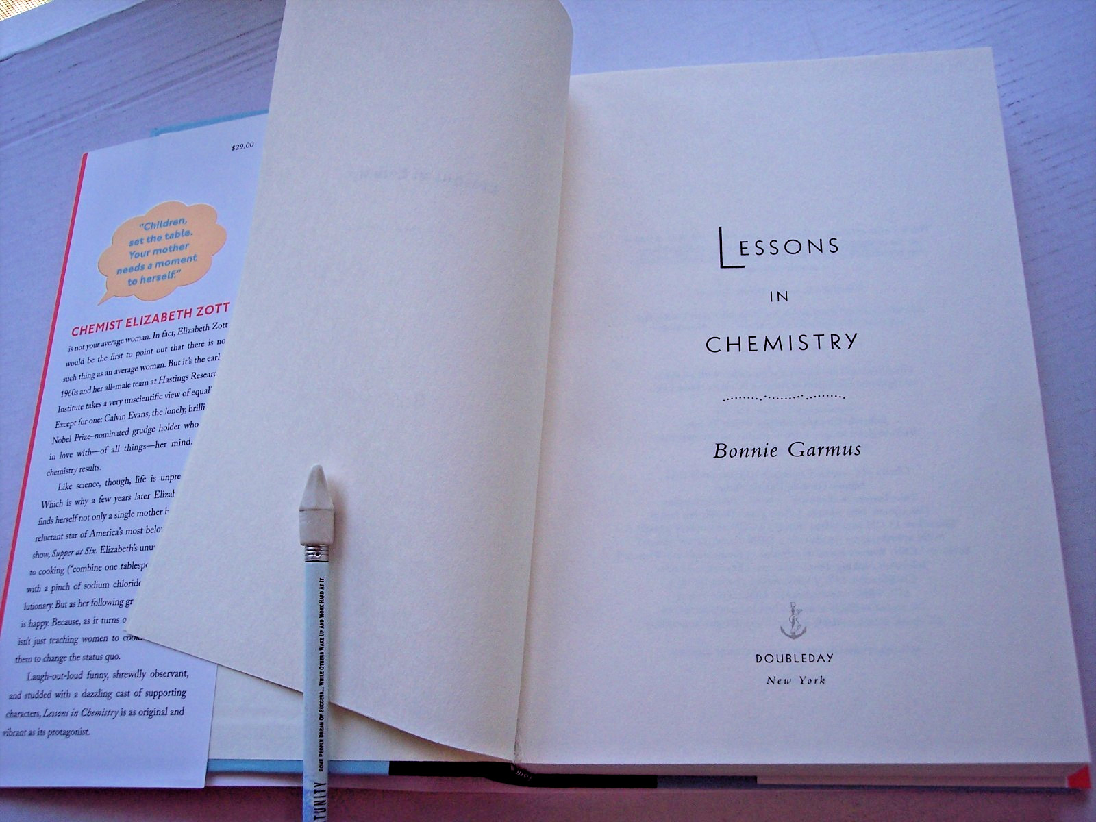 Lessons in Chemistry by Bonnie Garmus HC 2022 1st edition