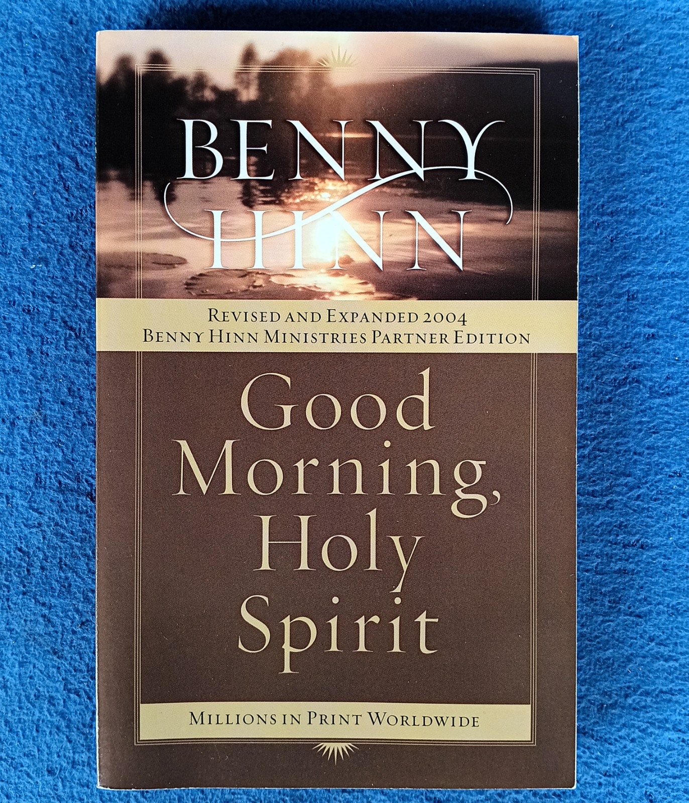 Kenneth Copeland Understanding the Covenant,Benny Hinn Good Morning Holy Spirit
