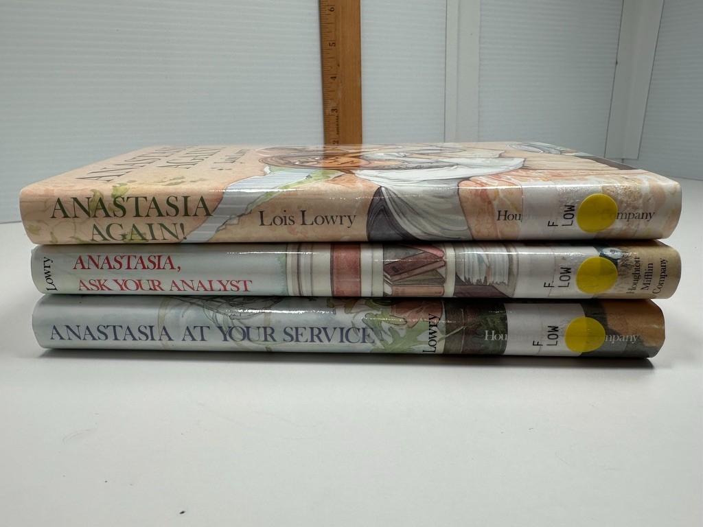 Anastasia Series Lois Lowry Lot of 3 HC books 1980s Ex-Library Service Analyst