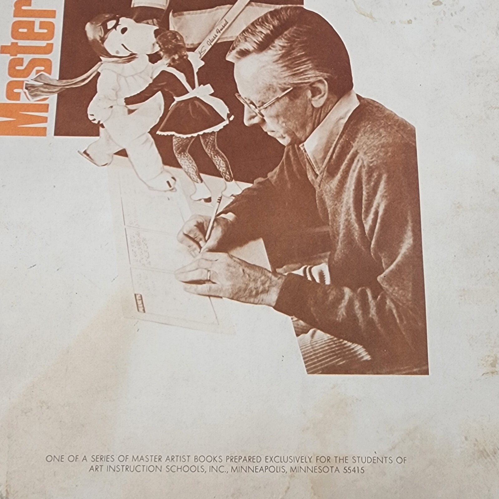 Charles Schutz Master Cartoonist 1975 Booklet Charlie Brown Peanuts 32 Pages Art