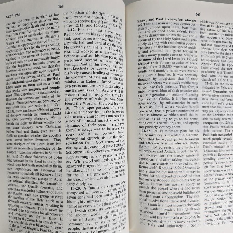 Liberty Commentary On The New Testament Jerry Falwell Kroll 1978 HB Vtg Book