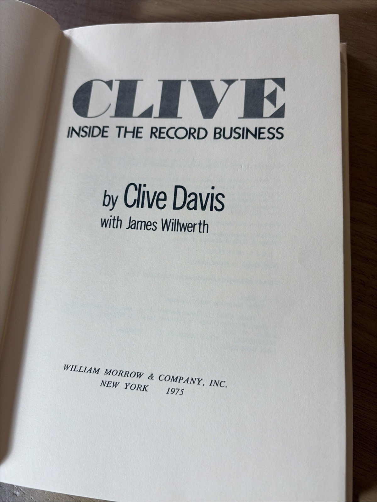 CLIVE: INSIDE THE RECORD BUSINESS By Clive Davis & James Willwerth – HCDJ
