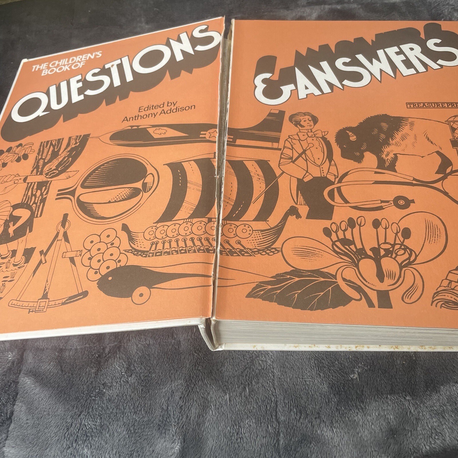 Vintage The Children’s Book Of Questions & Answers 1975 Hard Cover 480 Pages