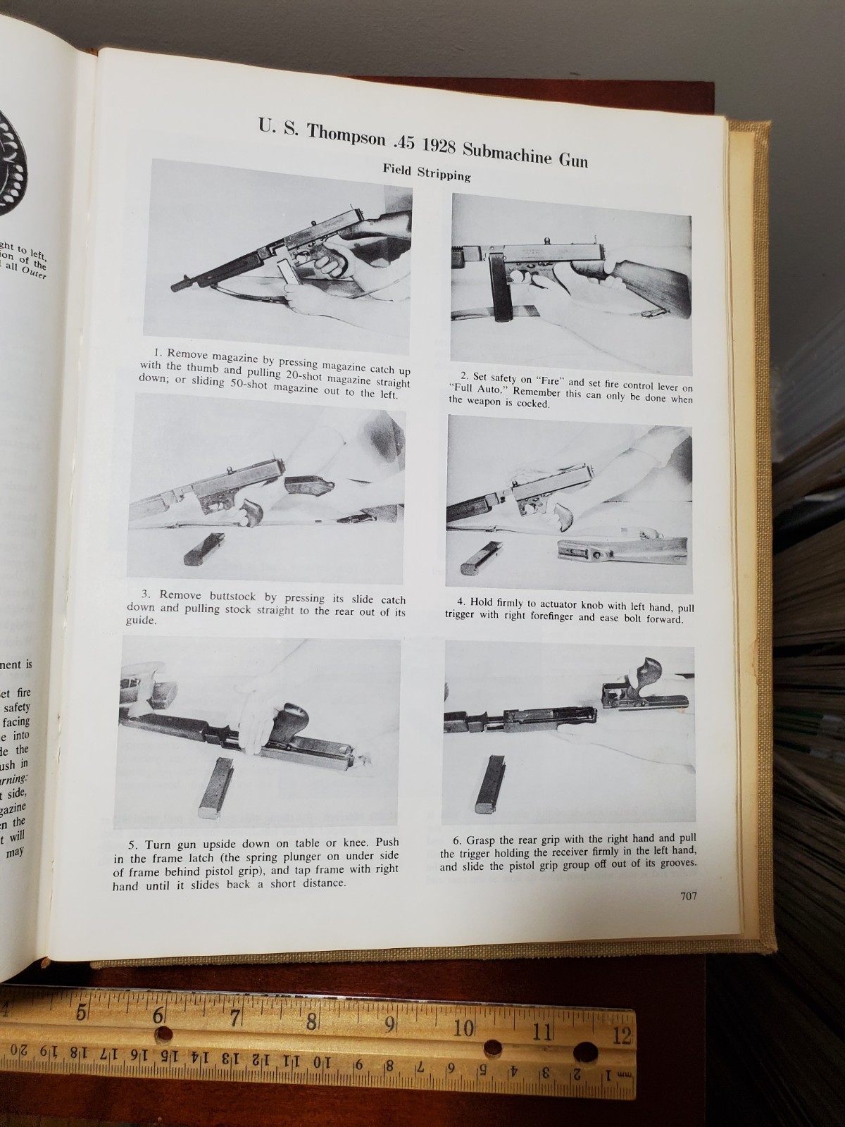SMALL ARMS OF THE WORLD, MILITARY, REFERENCE BOOK, 768 PAGES!