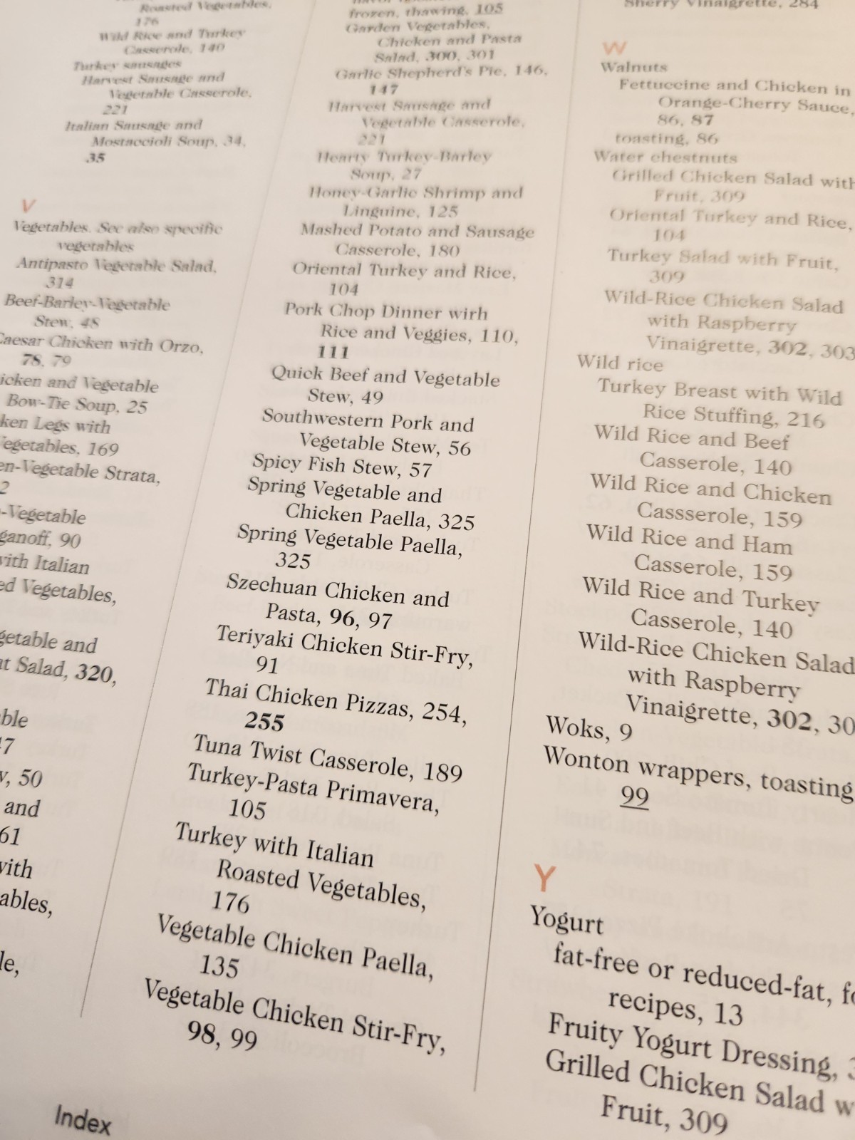 Betty Crocker One Dish Family Favorites Cookbook Hardcover 383 Pages Dinners